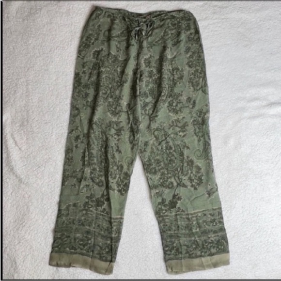 Victoria’s Secret green sheer Lounge Pants Size M loose comfy - Picture 8 of 9